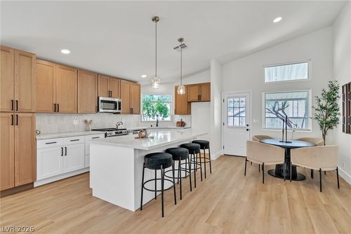 8220 Mt Brodie Cir, Las Vegas, NV, 89145-4559 | Card Image
