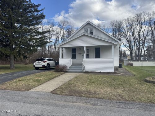 1862 Gray St, Schenectady, NY, 12306-4821 | Card Image