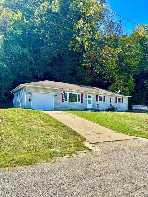 219 School St, Bremen, OH, 43107-1165 | Card Image