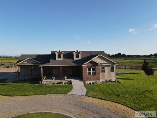 431 W 300 N, Blackfoot, ID, 83221-5462 | Card Image