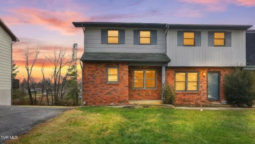 161-161 Oakcrest Cir, Bristol, VA, 24201-3067 | Card Image