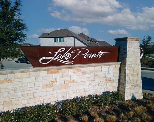 560 Oak Creek Dr, Lavon, TX, 75166-2100 | Card Image