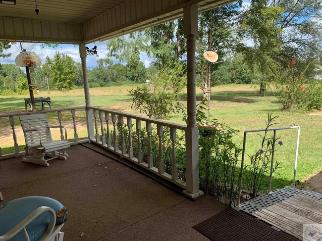 318 W Cypress St, House other with 3 bedrooms, 2 bathrooms and null parking in Bloomburg TX | Image 26