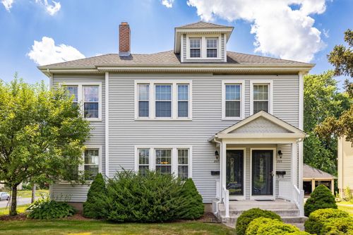 205 Wolcott Hill Rd, Wethersfield, CT, 06109-1640 | Card Image