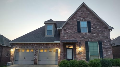 7023 Myrtle Bluff Dr, Baton Rouge, LA, 70810-1152 | Card Image