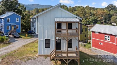 615 Salem Heights Lane, House other with 3 bedrooms, 2 bathrooms and null parking in Swannanoa NC | Image 1