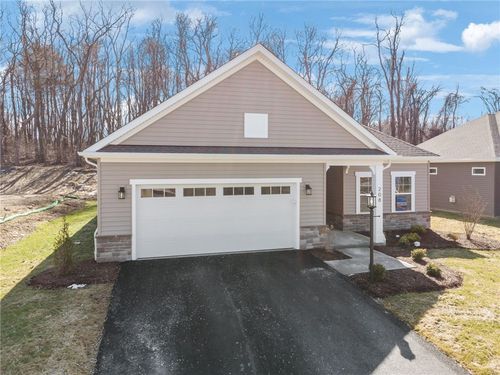 208 Walton Cir, Aliquippa, PA, 15001-2936 | Card Image