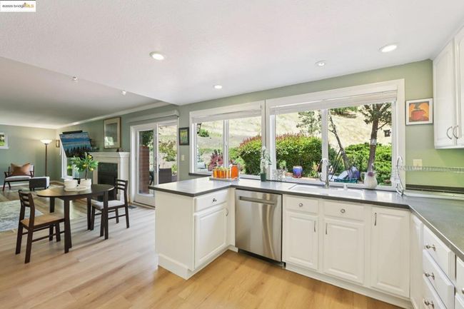 2353 Benham Ct, House other with 5 bedrooms, 3 bathrooms and 3 parking in Walnut Creek CA | Image 27