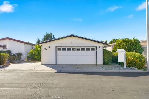 1279 Sorrel Dr, Hemet, CA, 92545-7871 | Card Image