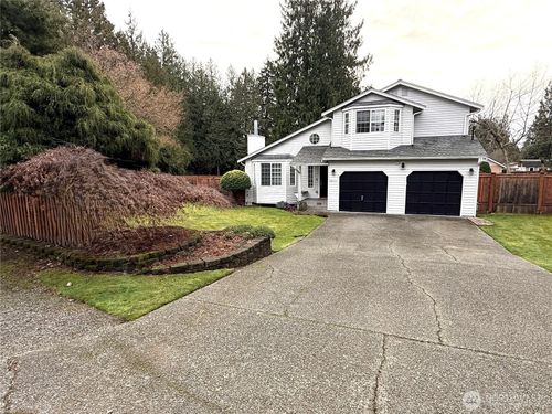 20111 Cascade Dr E, Bonney Lake, WA, 98391-8672 | Card Image