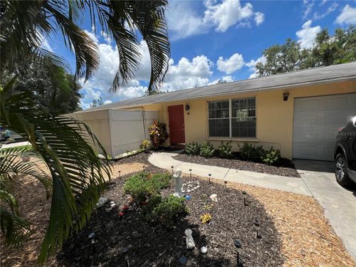 westside-3255 Village Lane, SARASOTA, FL, 34235 | Card Image