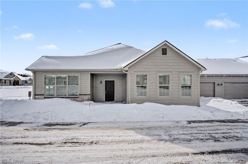 1001-9264 Sharrott Rd, Poland, OH, 44514-4501 | Card Image