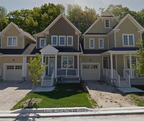 3 Berkshire Ave, Wasaga Beach, ON, L9Z0G3 | Card Image