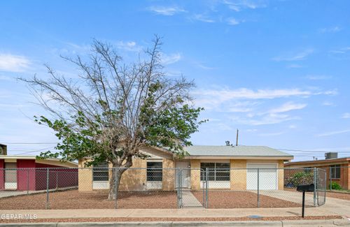 9109 Norwich Way, El Paso, TX, 79907-4719 | Card Image