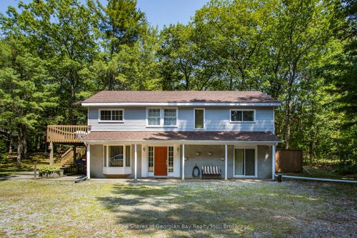 2249 Tiny Beaches Rd S, Tiny, ON, L0L1P1 | Card Image