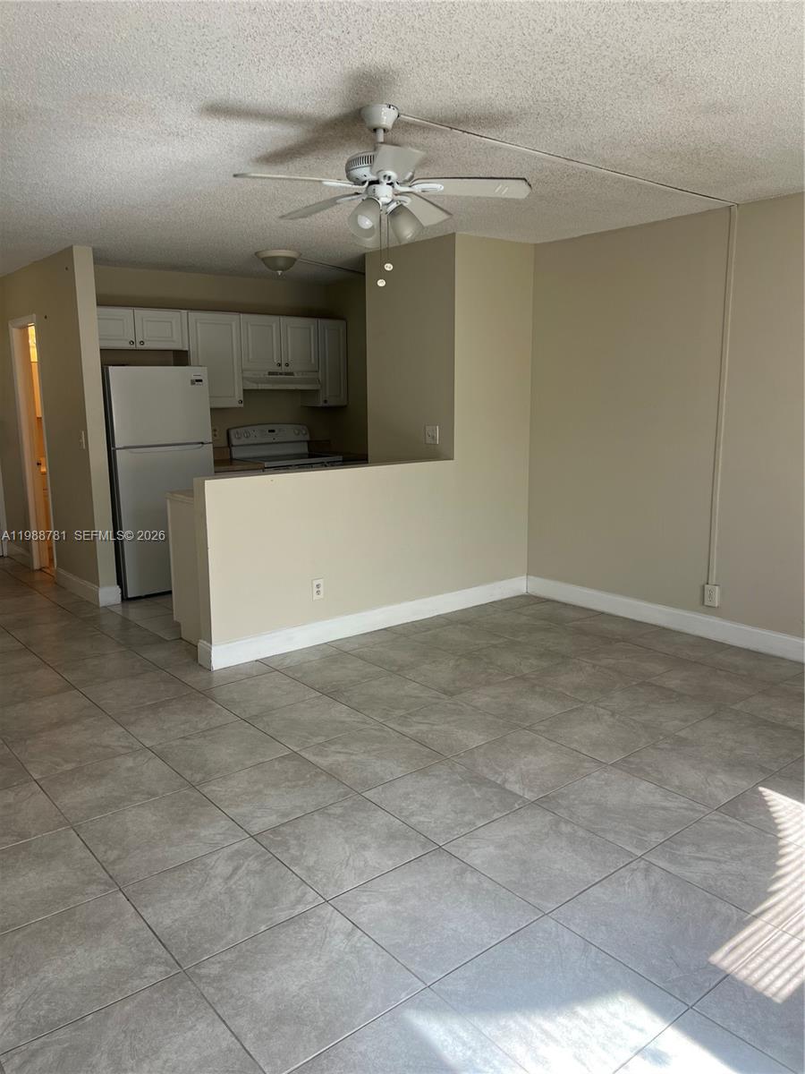 Residential in Coral Springs 3