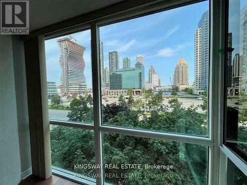 509-350 Webb Dr, Mississauga, ON, L5B3W4 | Card Image