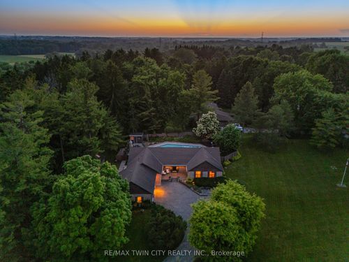 105 Grandview Dr, Conestogo, ON, N0B1N0 | Card Image