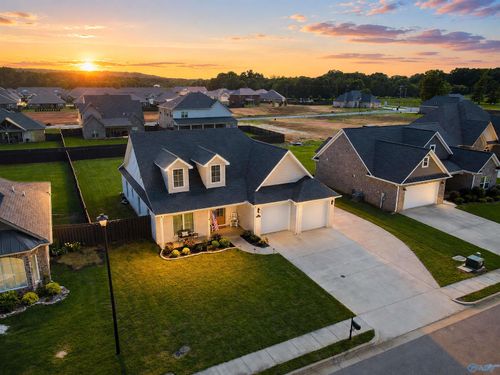 3013 Lisa Ln Se, Decatur, AL, 35603-5854 | Card Image
