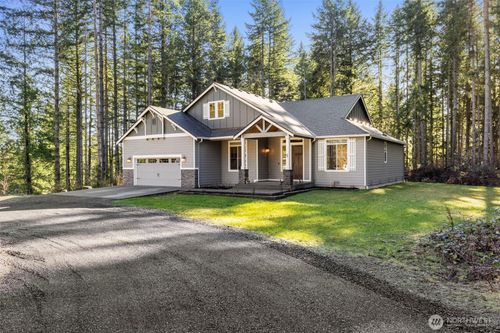 930 Sw J H Rd, Port Orchard, WA, 98367-7367 | Card Image