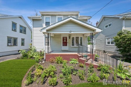 8 Rudner Ave, Hamilton, NJ, 08619-3939 | Card Image
