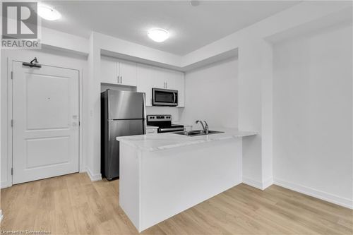 117-470 Dundas St E, Waterdown, ON, L8B2A6 | Card Image
