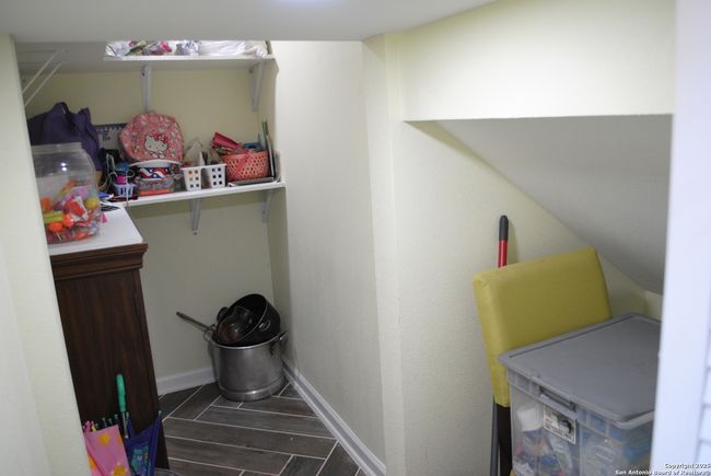 4337 Throne, House other with 4 bedrooms, 4 bathrooms and null parking in Von Ormy TX | Image 15