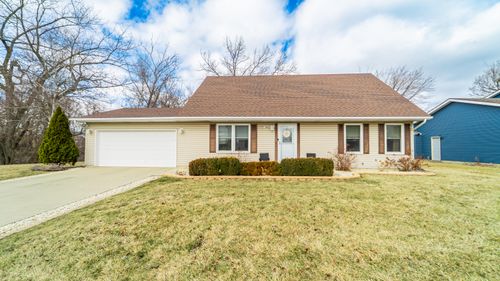 306 Bach Rd, Schererville, IN, 46375 | Card Image
