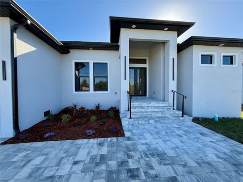 15037 Alsask Cir, PORT CHARLOTTE, FL, 33981-3135 | Card Image