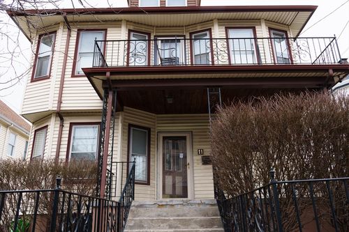 2-11 Bowdoin St, Medford, MA, 02155-5901 | Card Image