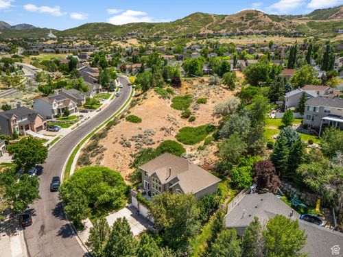 1202 Hickenlooper Way, Draper, UT, 84020-7545 | Card Image