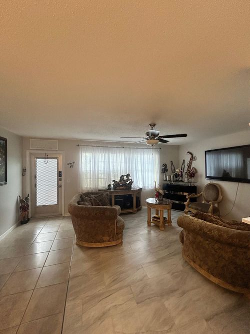 347 Norwich O, West Palm Beach, FL, 33417-7973 | Card Image