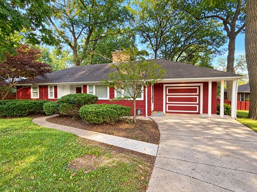 2811 Forest Ln, Waukegan, IL, 60087-2836 | Card Image