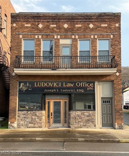 448 Carolina Ave, Chester, WV, 26034-1130 | Card Image