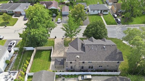 301 Spruce St, Glenview, IL, 60025-4968 | Card Image