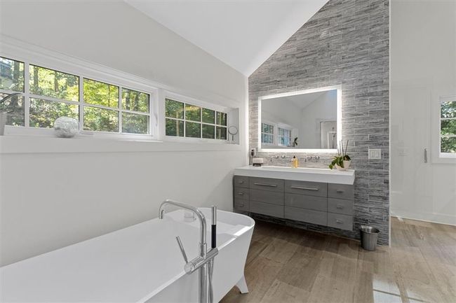 6305 River Chase Cir, House other with 4 bedrooms, 6 bathrooms and null parking in Sandy Springs GA | Image 44