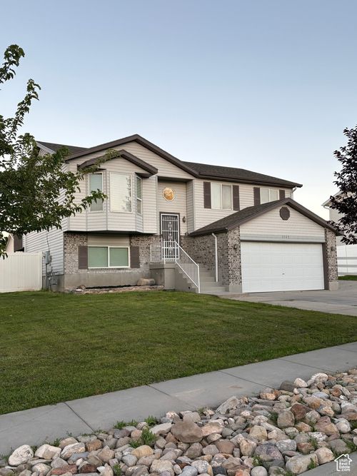 3765 S Stable Bay Dr, Magna, UT, 84044-2325 | Card Image