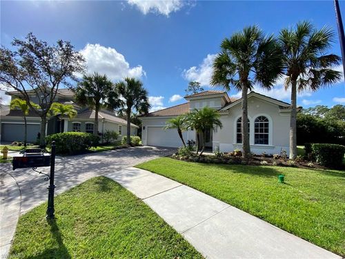 15590 Vallecas Ln, NAPLES, FL, 34110-2829 | Card Image