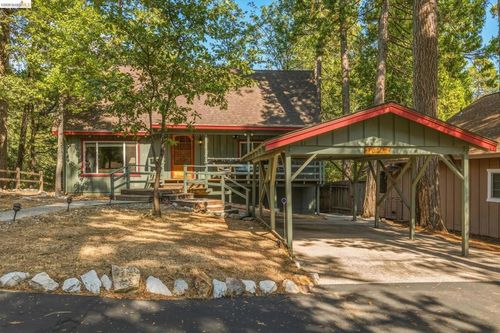 22835 Placer Dr, Twain Harte, CA, 95383-9818 | Card Image
