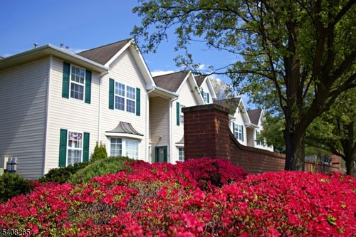 34-34 Chanda Ct, Clifton, NJ, 07012-1938 | Card Image