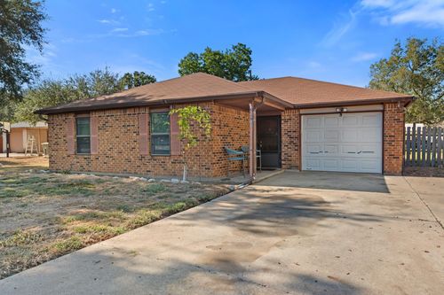 2505 Conquest Cir, Bryan, TX, 77803-0201 | Card Image