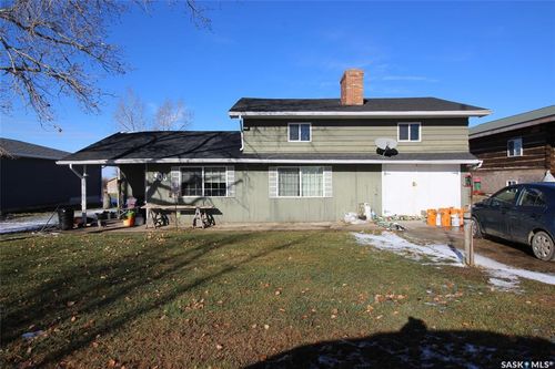 308 2nd Ave W, Frontier, SK, S0N0A2 | Card Image