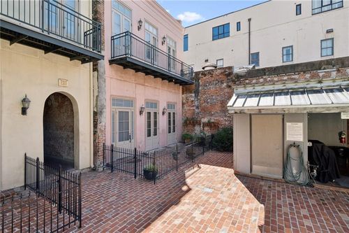 18-801 St. Joseph Street, New Orleans, LA, 70113 | Card Image
