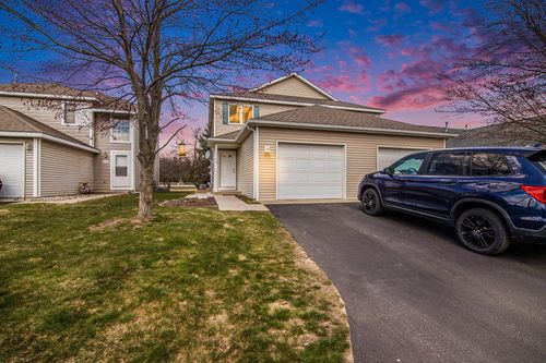 714 Eastgate Pl, Traverse City, MI, 49686-3787 | Card Image