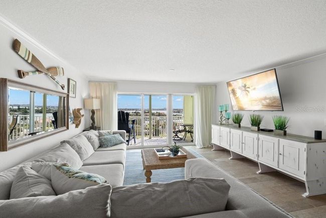 APT-804 - 420 64 Th Ave, Condo with 3 bedrooms, 2 bathrooms and null parking in ST PETE BEACH FL | Image 5