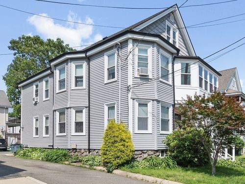 212-210 Brown St, Waltham, MA, 02453-5194 | Card Image