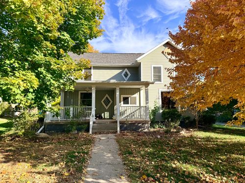 108 N Main St, Walnut, IL, 61376-9763 | Card Image