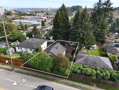 112 10th Ave, House other with 5 bedrooms, 2 bathrooms and null parking in New Westminster BC | Image 3