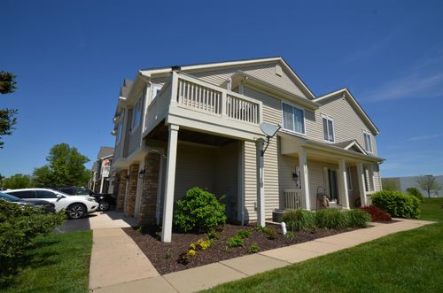 7429 Thomas Dr, Loves Park, IL, 61111-5387 | Card Image