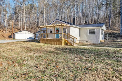 11111 Sontag Rd, Martinsville, VA, 24112-8929 | Card Image